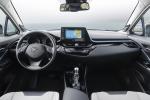 Toyota C-HR Hybrid 2019 года (WW)